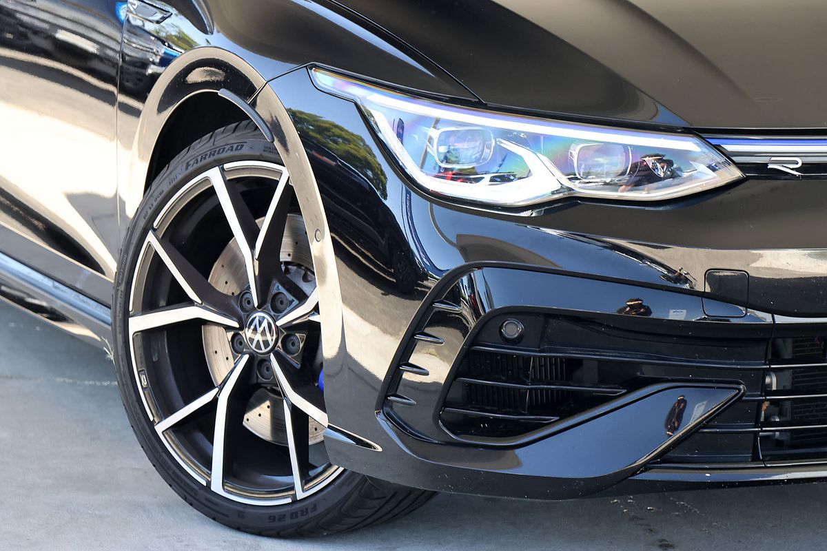 2022 Volkswagen Golf R 8