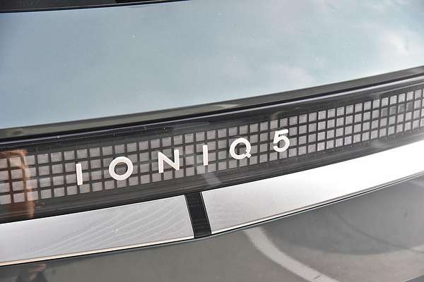2024 Hyundai IONIQ 5 DYNAMIQ NE.V5
