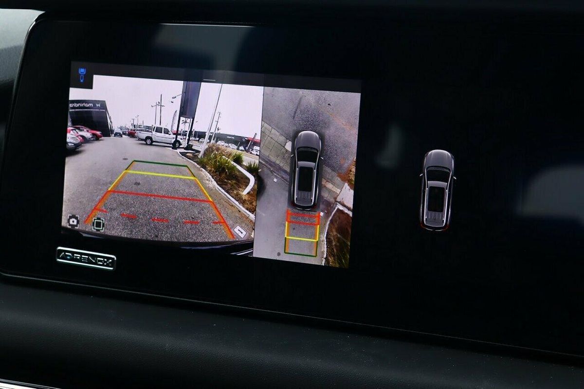 2024 Mahindra XUV700 AX7L Black Edition