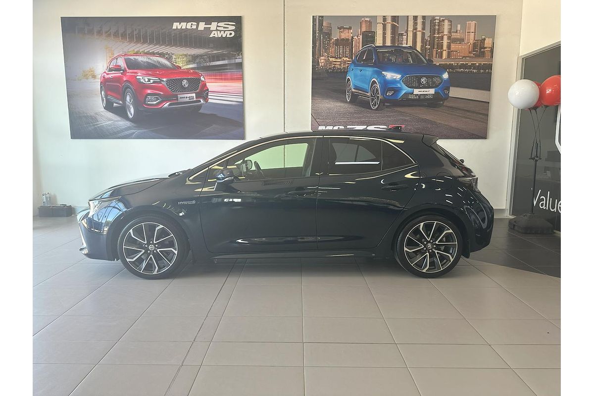2019 Toyota Corolla ZR Hybrid ZWE211R