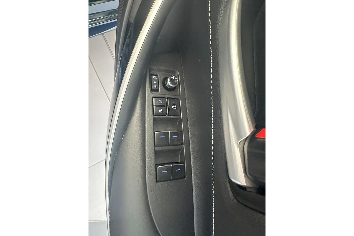 2019 Toyota Corolla ZR Hybrid ZWE211R