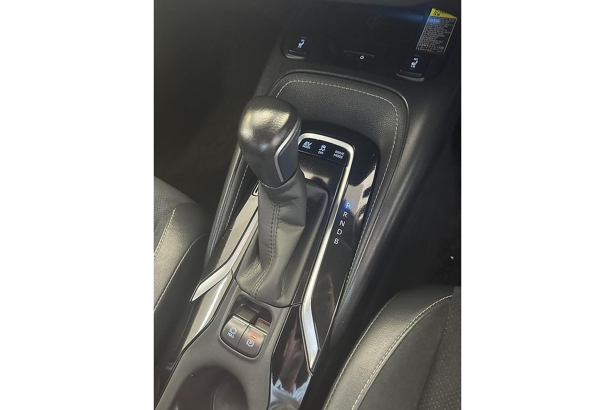 2019 Toyota Corolla ZR Hybrid ZWE211R