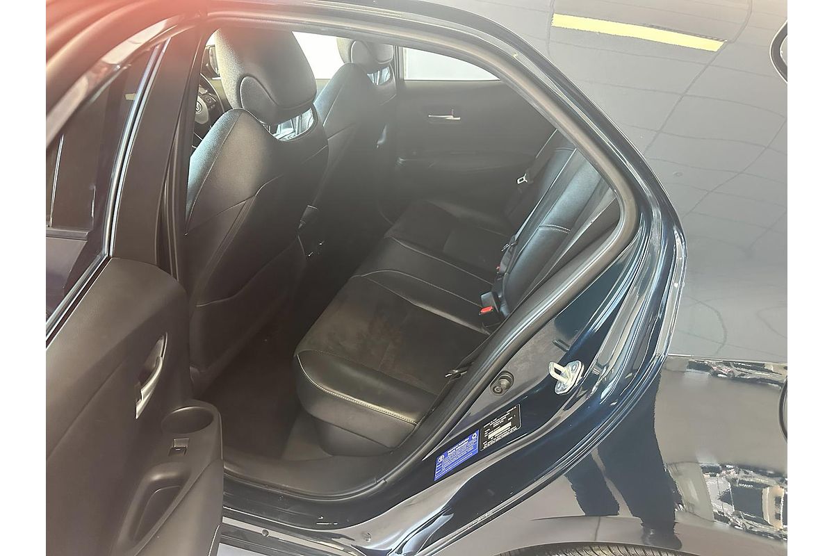 2019 Toyota Corolla ZR Hybrid ZWE211R