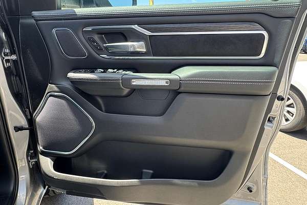 2024 RAM 1500 Laramie DT 4X4 SWB