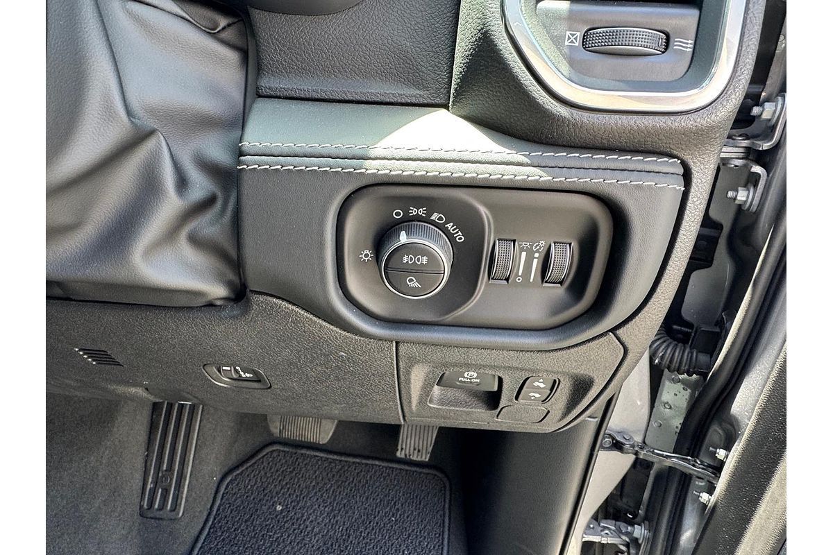 2024 RAM 1500 Laramie DT 4X4 SWB