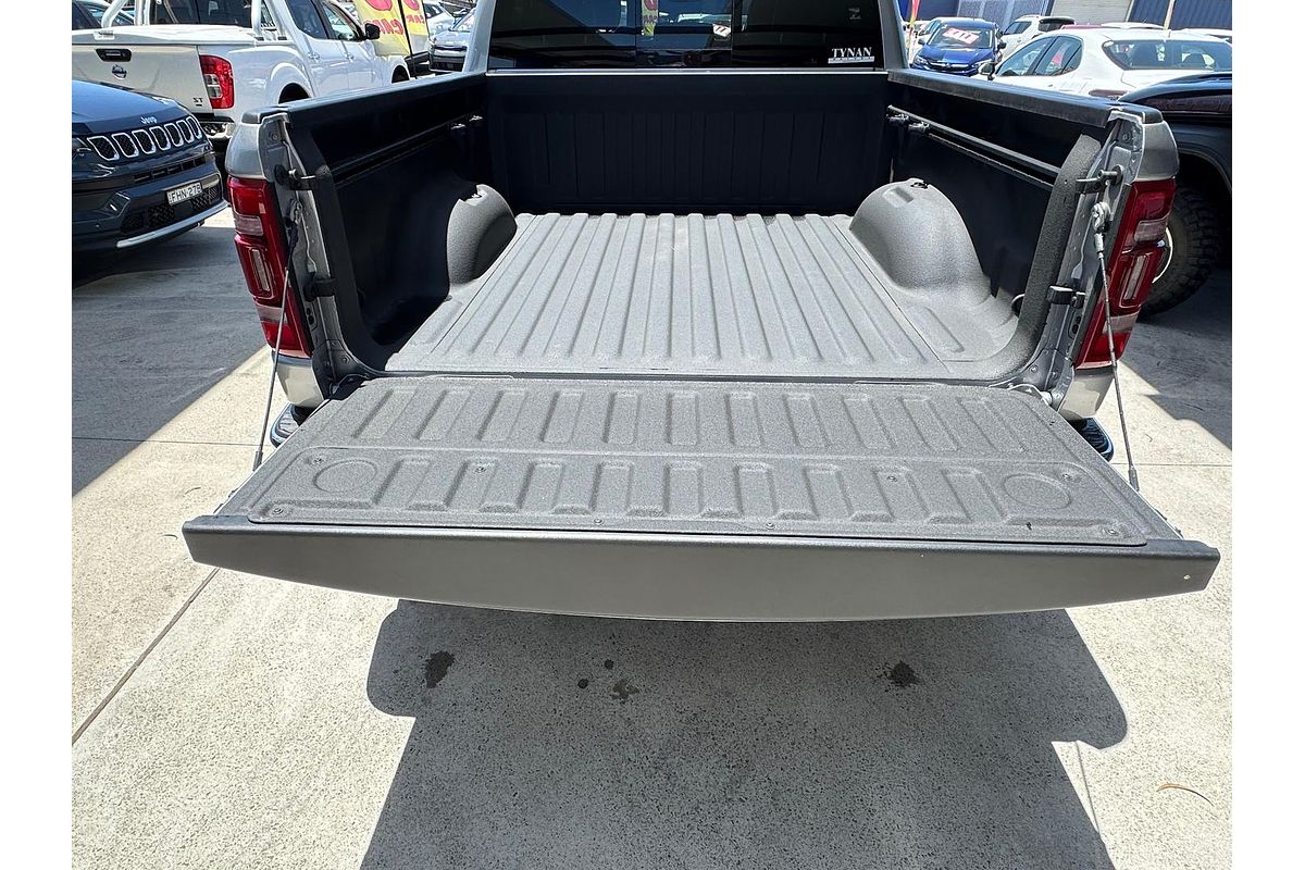 2024 RAM 1500 Laramie DT 4X4 SWB