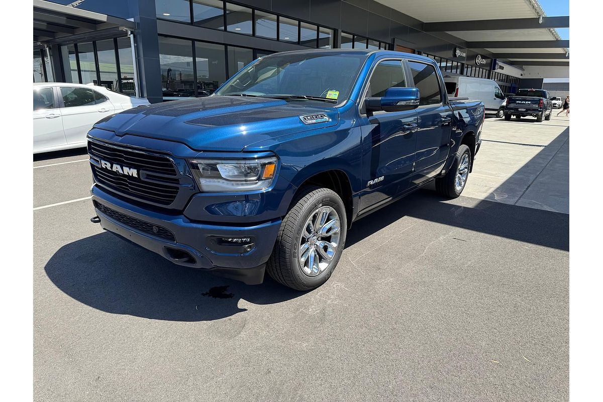 2024 RAM 1500 Laramie Sport RamBox DT 4X4 SWB