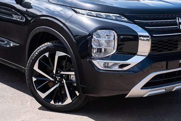 2024 Mitsubishi Outlander PHEV Exceed ZM