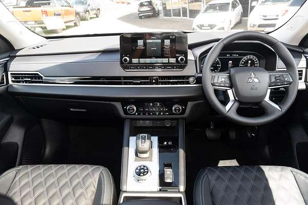 2024 Mitsubishi Outlander PHEV Exceed ZM