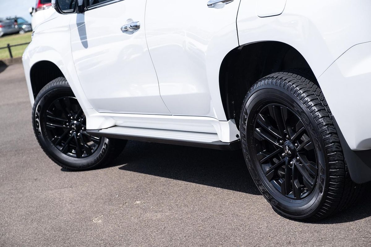 2023 Mitsubishi Pajero Sport GSR QF