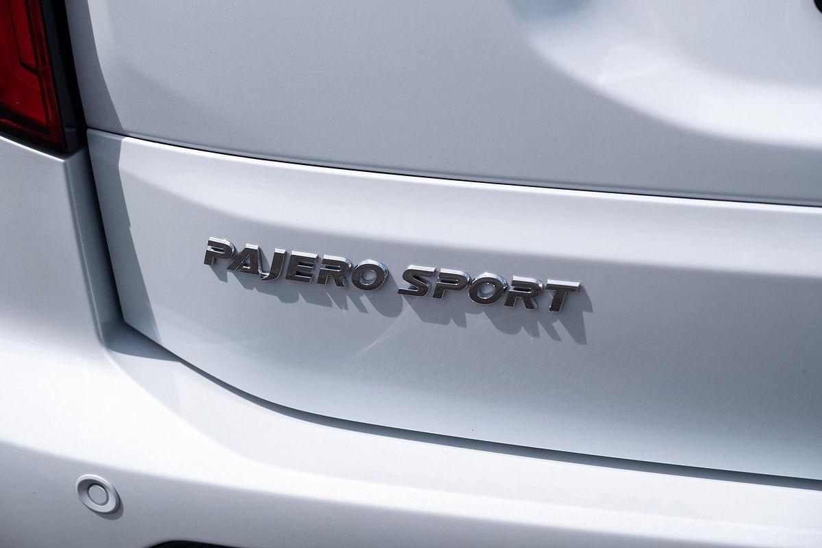 2023 Mitsubishi Pajero Sport GSR QF