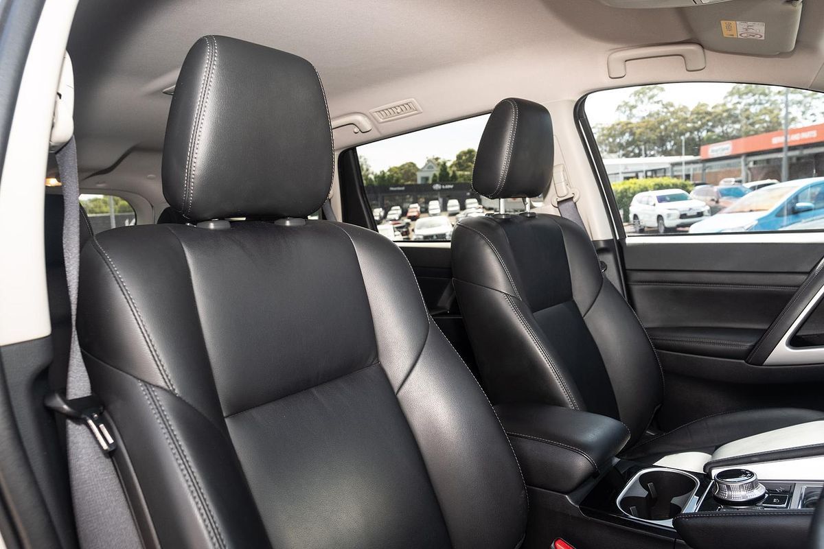 2023 Mitsubishi Pajero Sport GSR QF