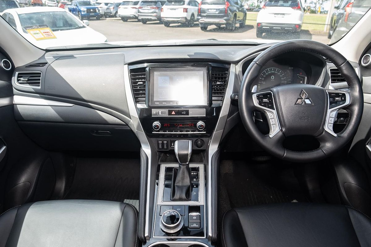2023 Mitsubishi Pajero Sport GSR QF