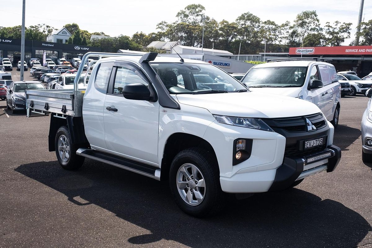 2022 Mitsubishi Triton GLX+ MR 4X4