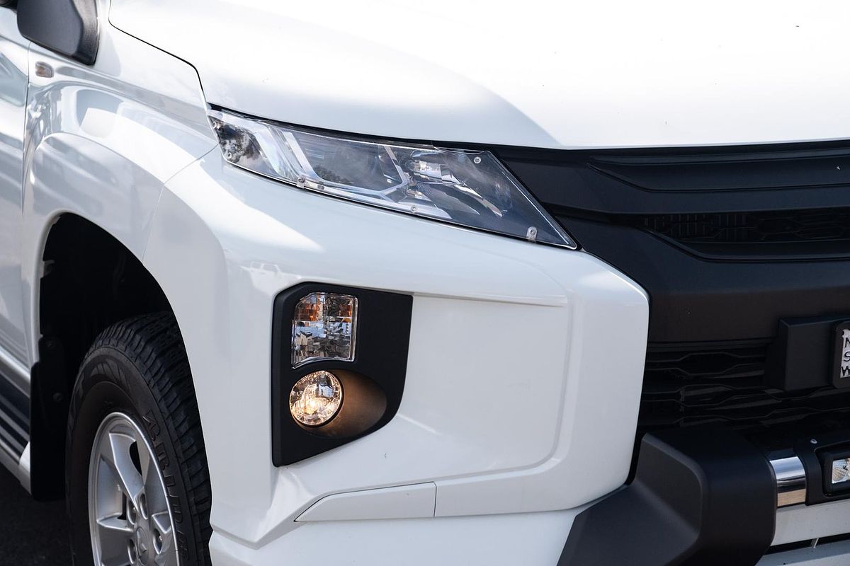 2022 Mitsubishi Triton GLX+ MR 4X4