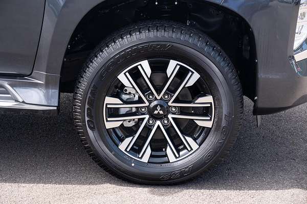 2024 Mitsubishi Pajero Sport Exceed QF