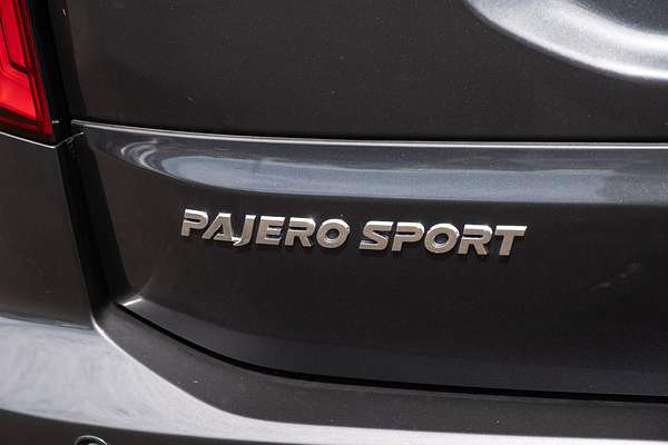 2024 Mitsubishi Pajero Sport Exceed QF