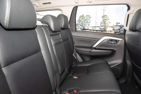 2024 Mitsubishi Pajero Sport Exceed QF