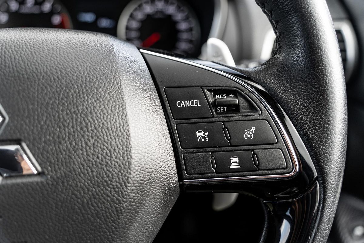 2019 Mitsubishi Eclipse Cross Exceed YA