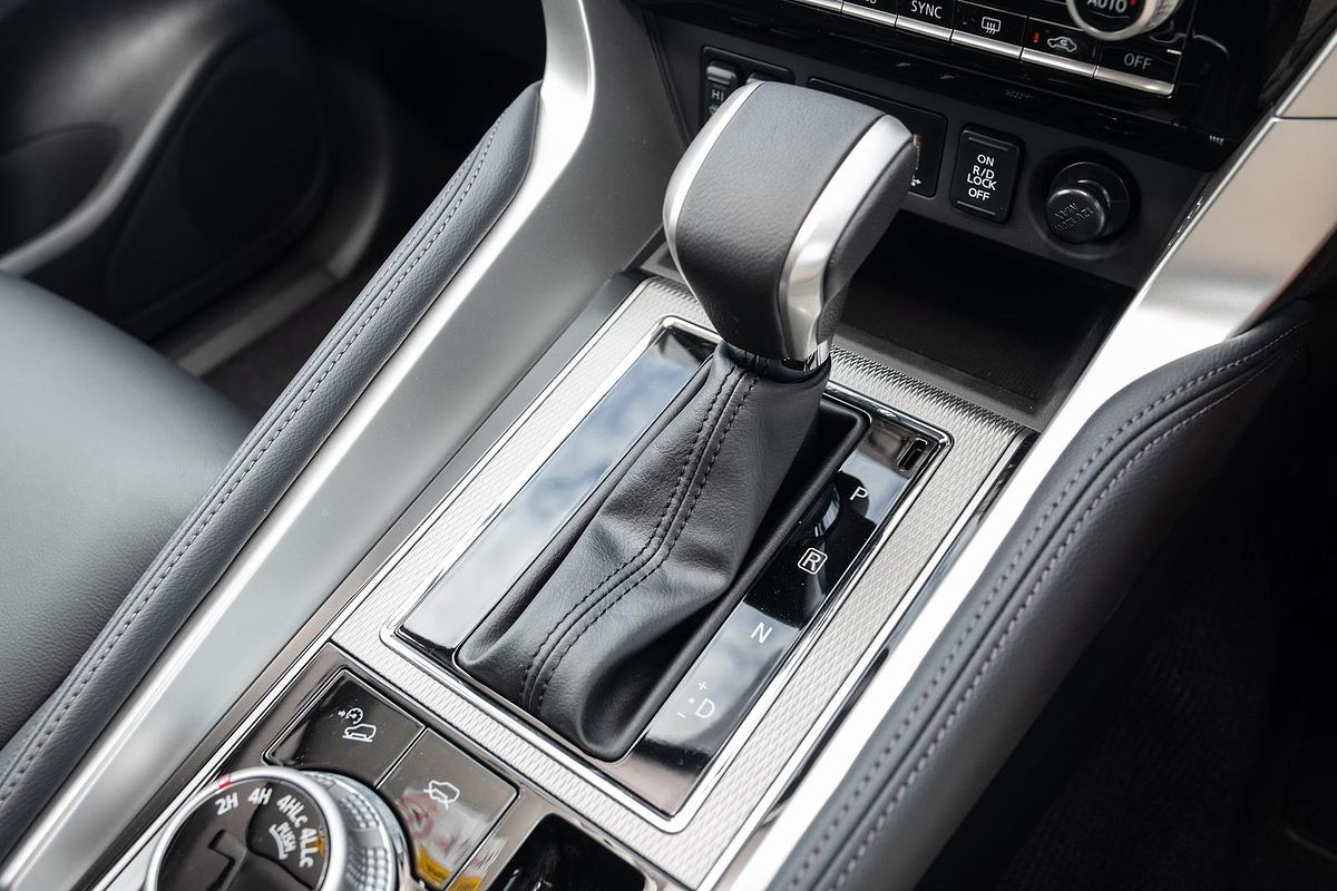 2024 Mitsubishi Pajero Sport Exceed QF