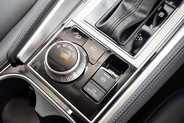 2024 Mitsubishi Pajero Sport Exceed QF