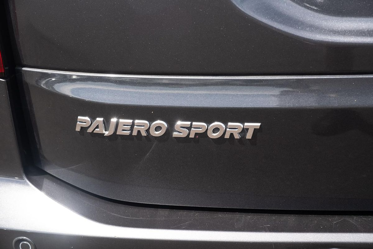 2023 Mitsubishi Pajero Sport GLS QF
