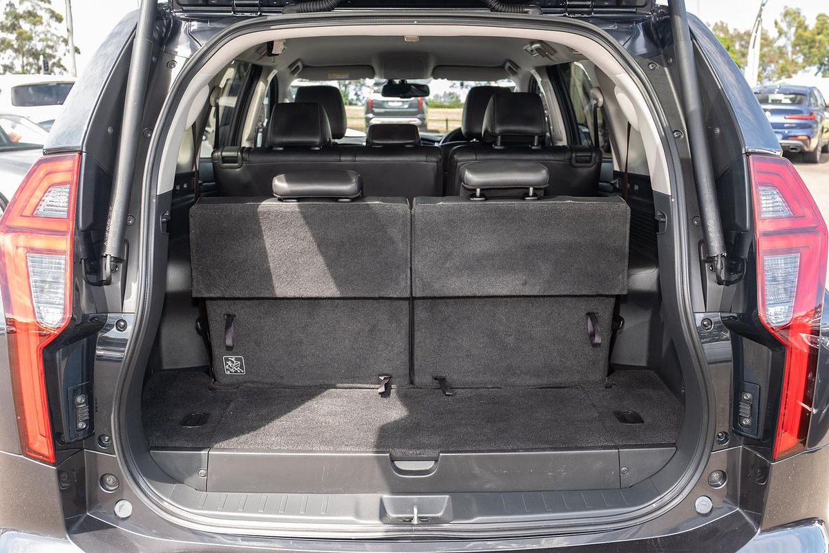 2023 Mitsubishi Pajero Sport GLS QF