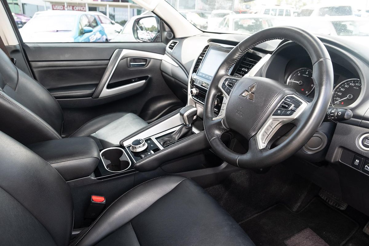 2023 Mitsubishi Pajero Sport GLS QF