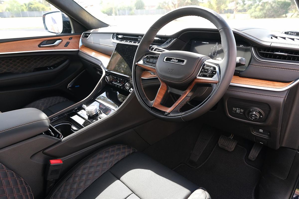 2023 Jeep Grand Cherokee Summit Reserve WL