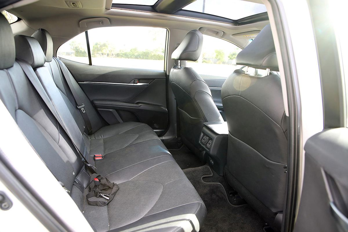 2023 Toyota Camry SL AXVH70R