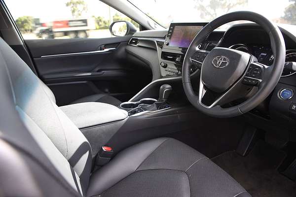 2023 Toyota Camry SL AXVH70R