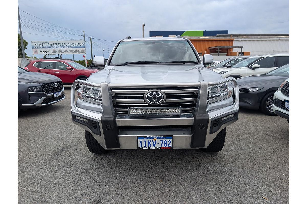 2016 Toyota Landcruiser GXL VDJ200R