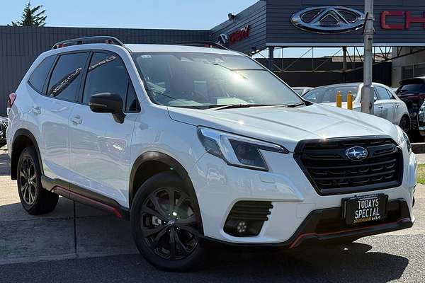 2022 Subaru Forester 2.5i S5