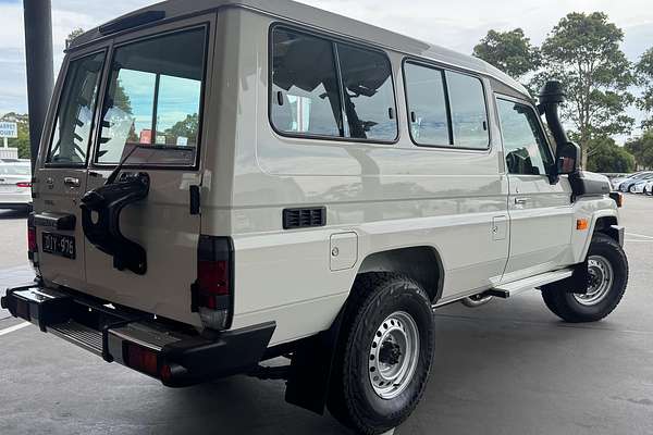 2024 Toyota Landcruiser GXL Troopcarrier GDJL78R