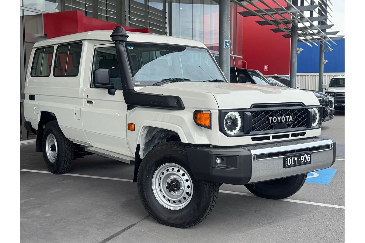 2024 Toyota Landcruiser GXL Troopcarrier GDJL78R