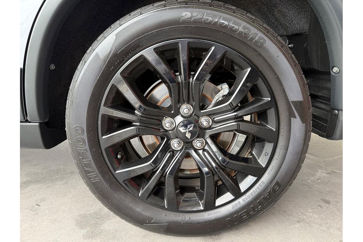 2018 Mitsubishi Outlander Black Edition ZL