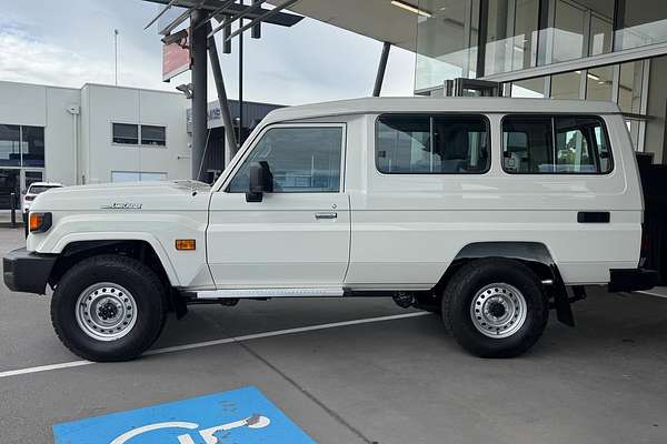 2024 Toyota Landcruiser GXL Troopcarrier GDJL78R