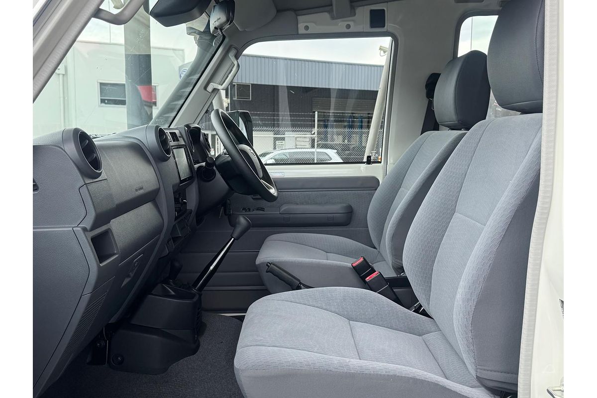 2024 Toyota Landcruiser GXL Troopcarrier GDJL78R