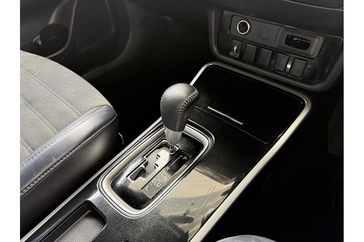 2018 Mitsubishi Outlander Black Edition ZL