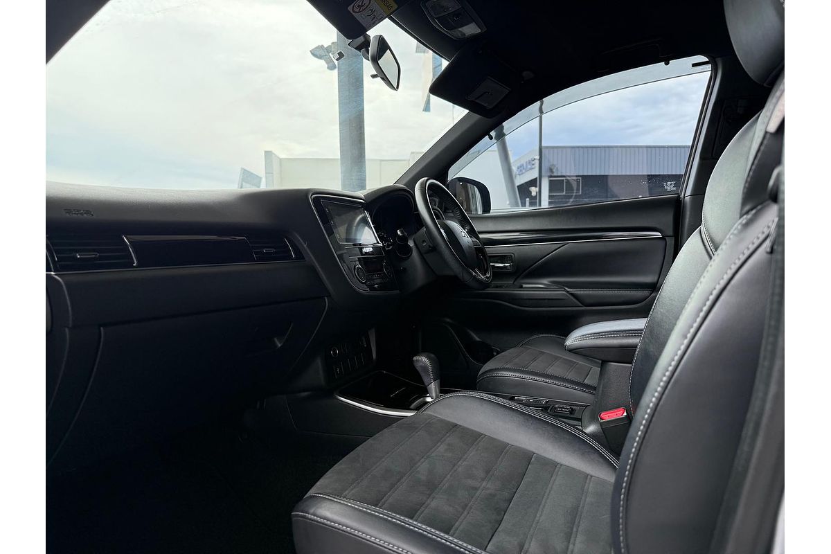 2018 Mitsubishi Outlander Black Edition ZL