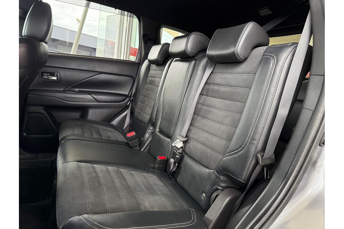 2018 Mitsubishi Outlander Black Edition ZL