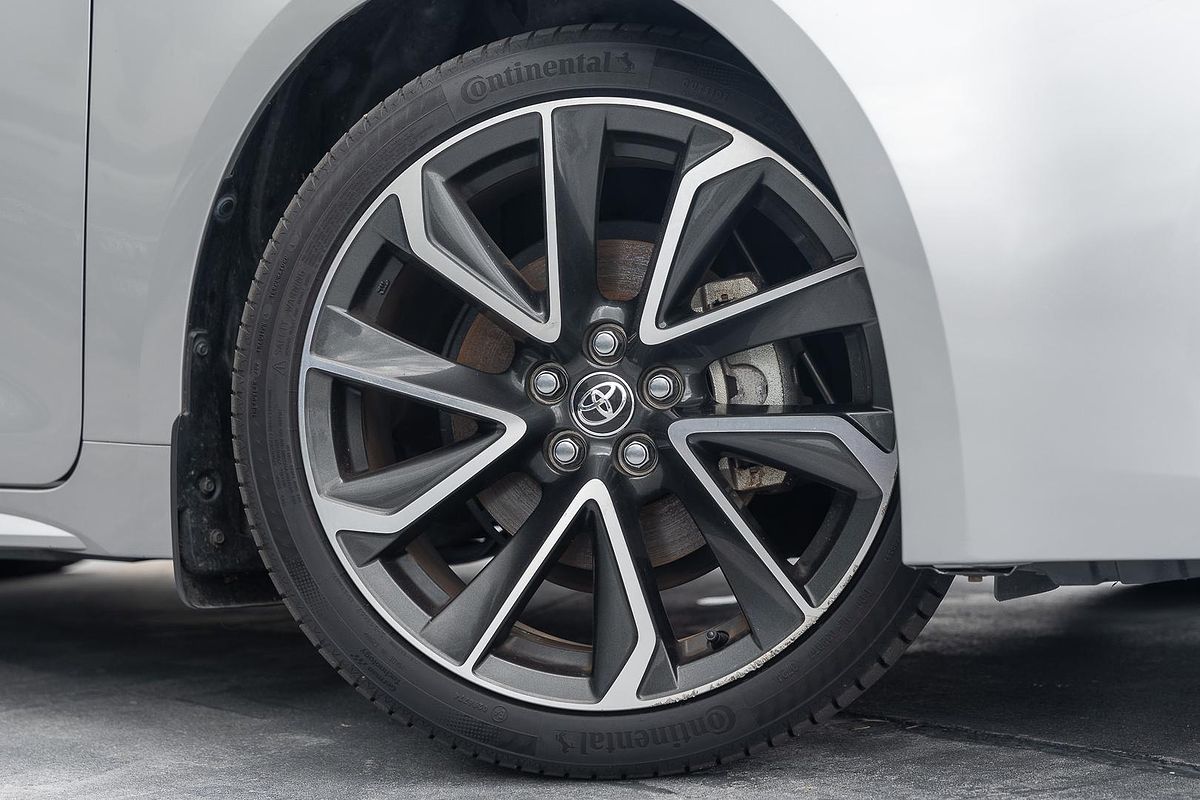 2020 Toyota Corolla ZR Hybrid ZWE211R