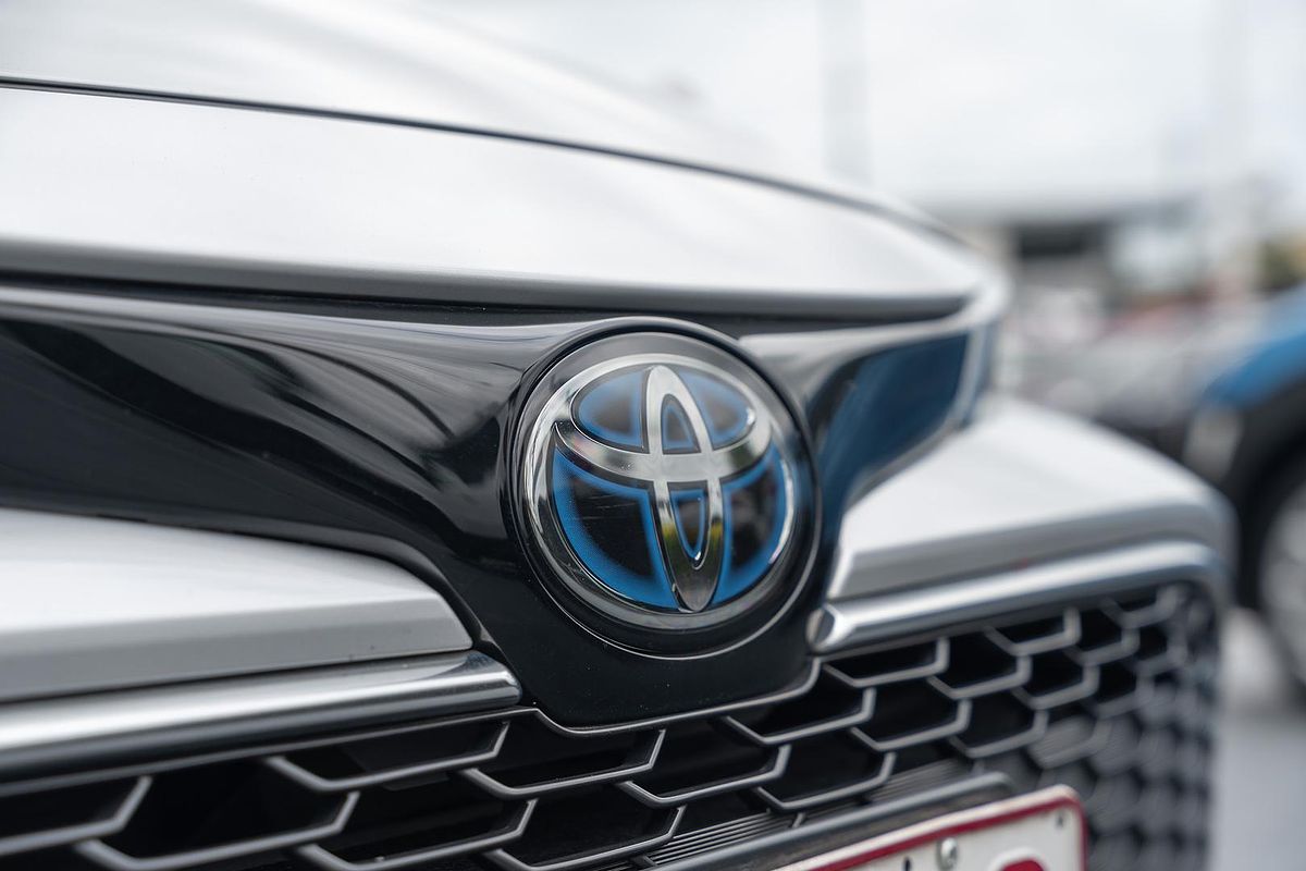 2020 Toyota Corolla ZR Hybrid ZWE211R