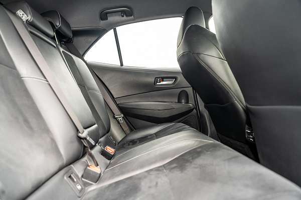 2020 Toyota Corolla ZR Hybrid ZWE211R