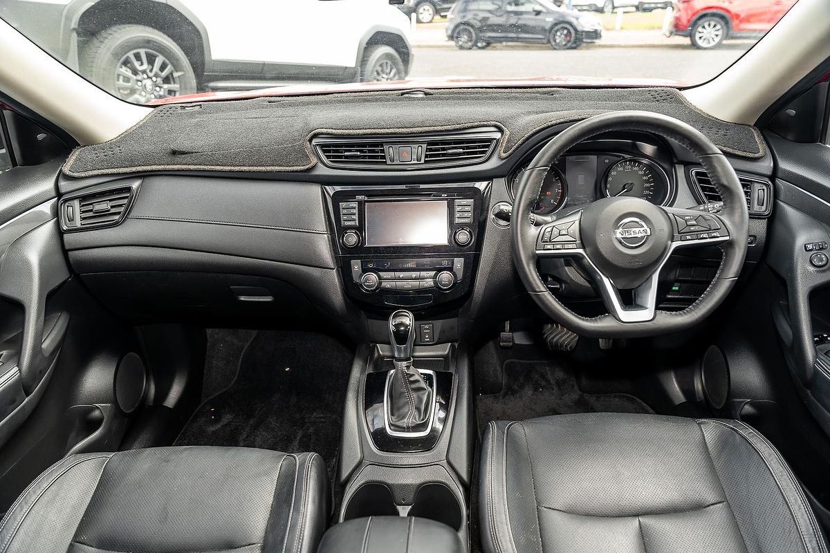 2017 Nissan X-TRAIL ST-L T32 Series II