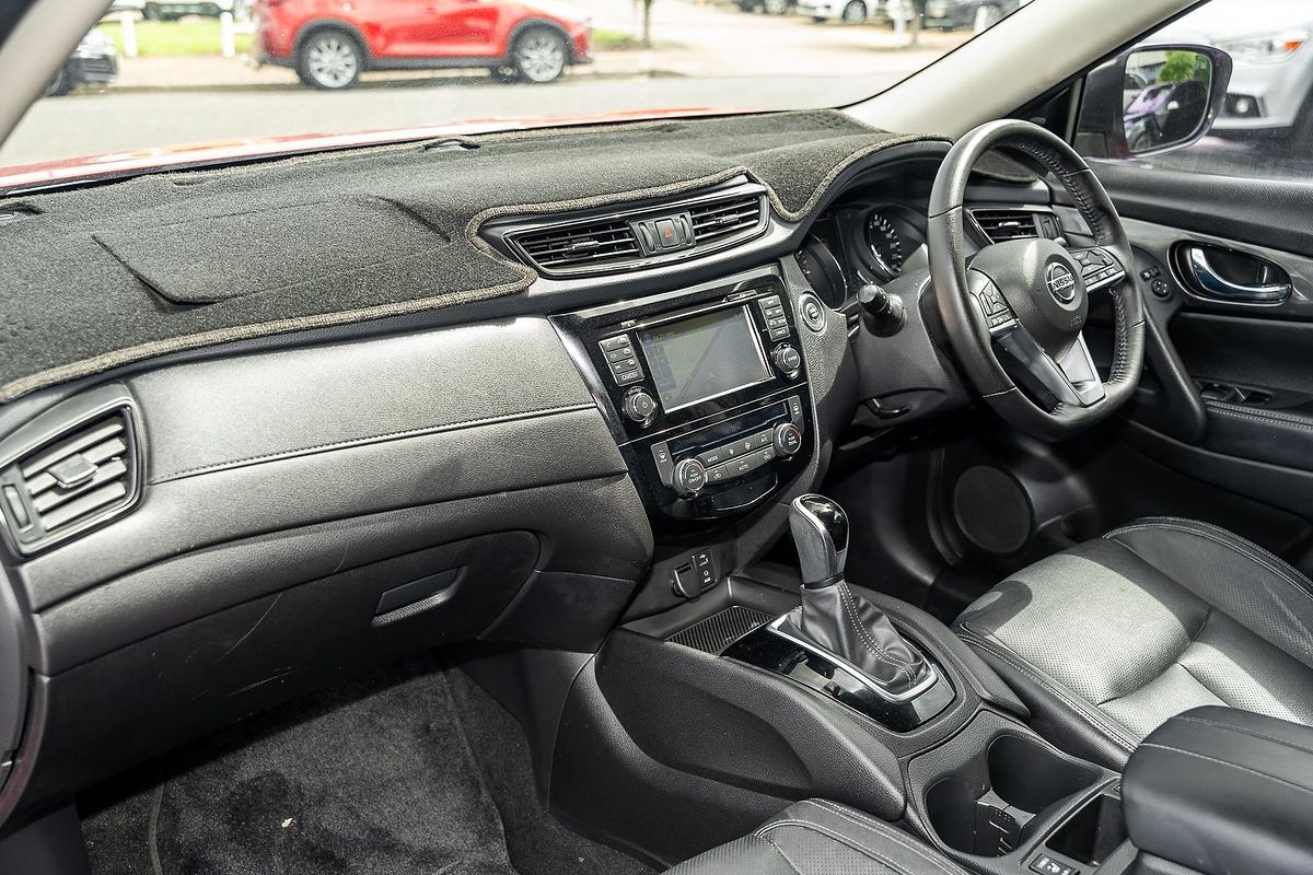 2017 Nissan X-TRAIL ST-L T32 Series II