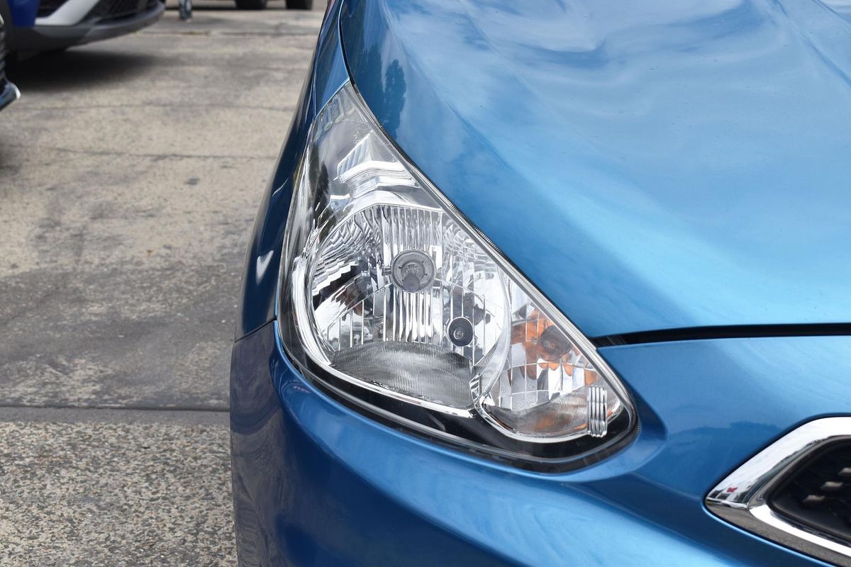 2018 Mitsubishi Mirage ES LA