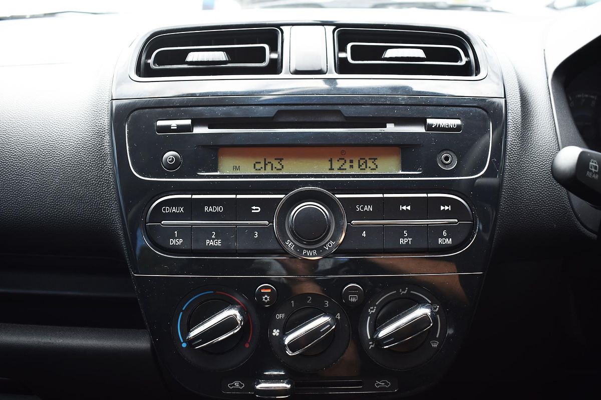 2018 Mitsubishi Mirage ES LA
