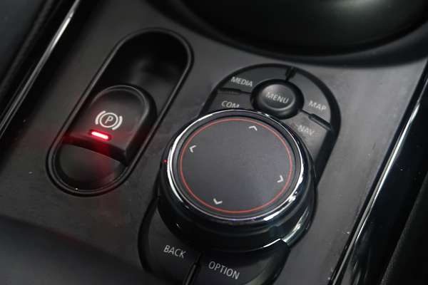 2018 MINI Clubman John Cooper Works F54