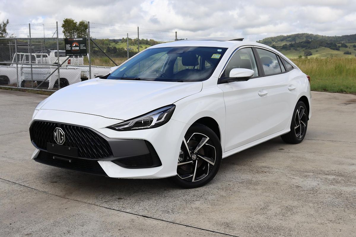 2024 MG MG5 Essence